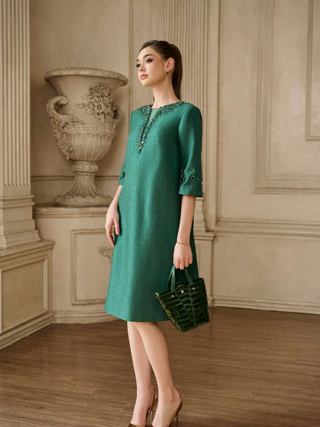 E2-Emerald Green · Emerald Green · góc 2
